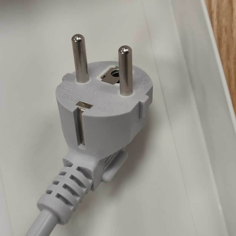 EU Plug Picture of Ldnio Sc3604c